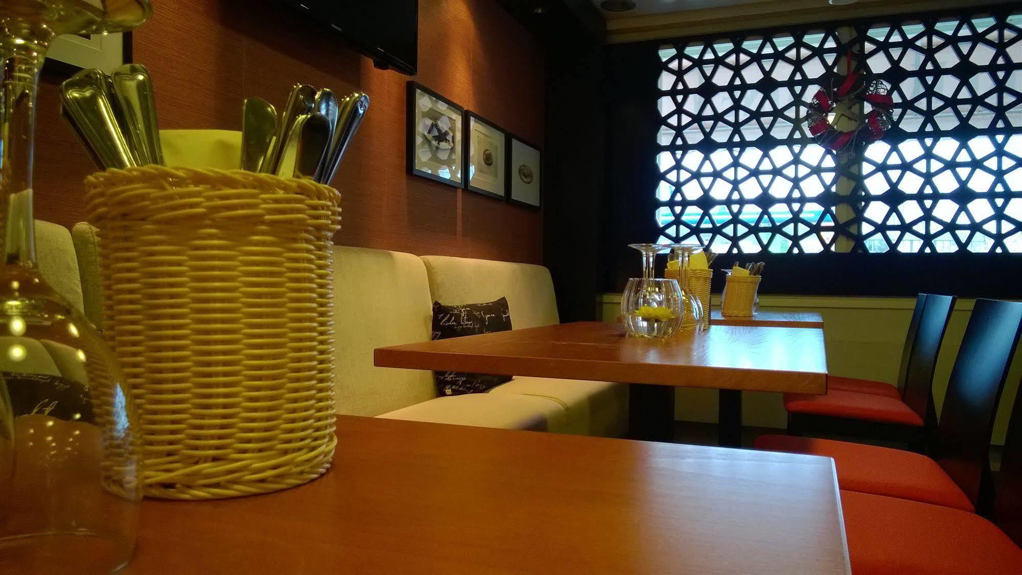 Hotel Pietari Kylliaeinen Savonlinna Zewnętrze zdjęcie
