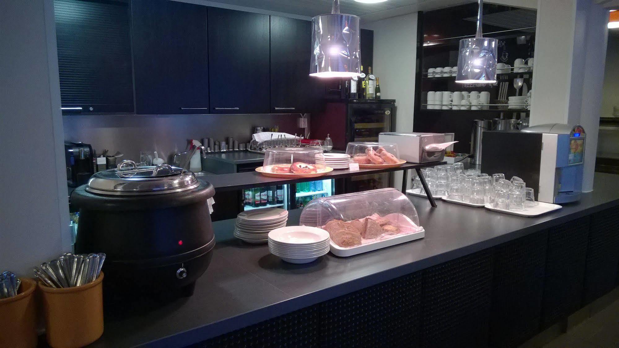 Hotel Pietari Kylliaeinen Savonlinna Zewnętrze zdjęcie