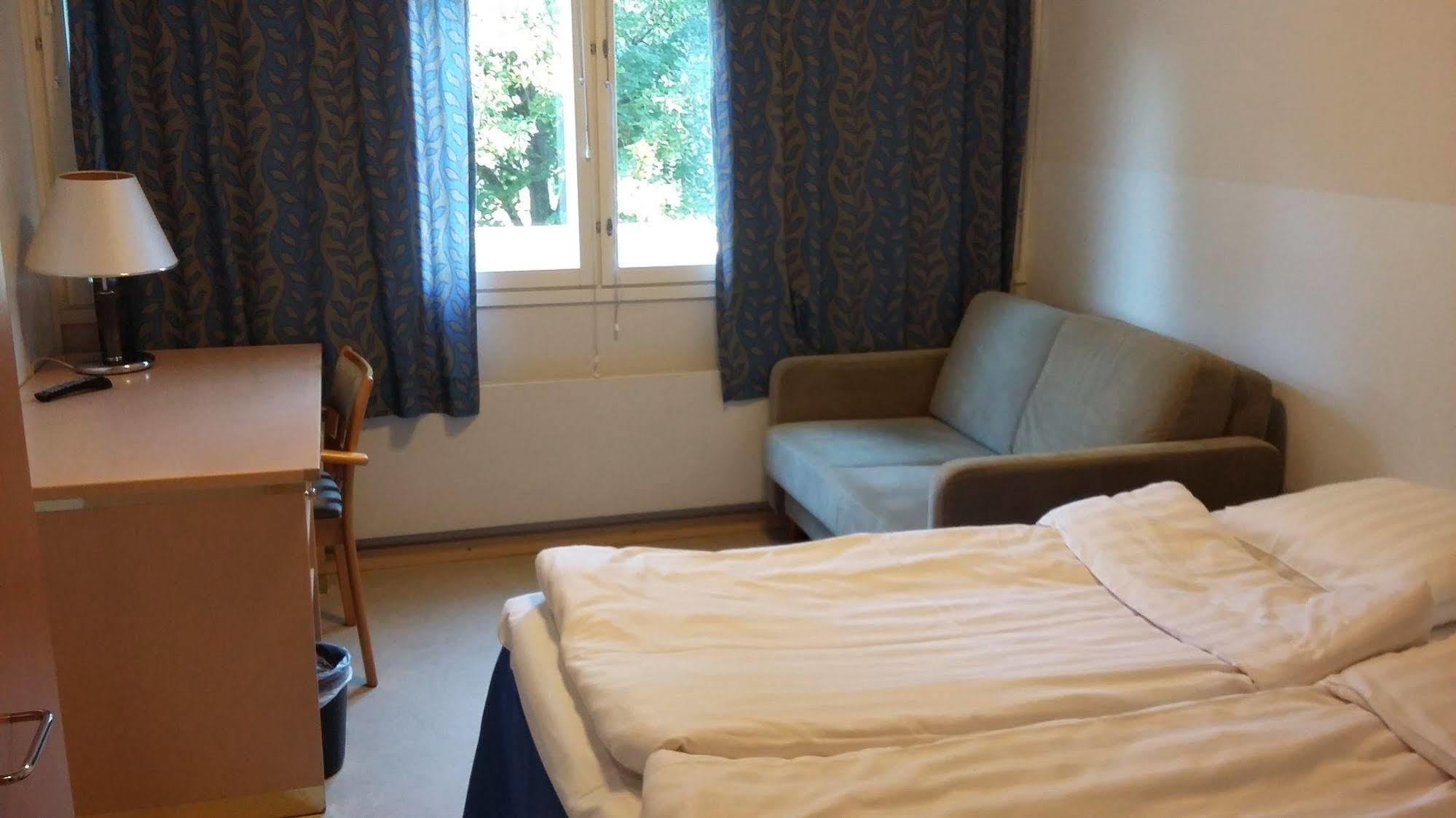Hotel Pietari Kylliaeinen Savonlinna Zewnętrze zdjęcie
